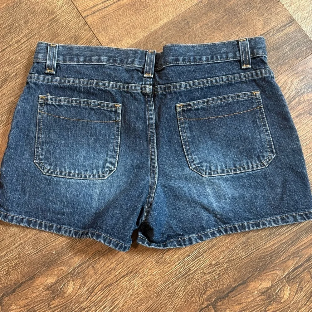 Low rise Y2K button fly denim shorts